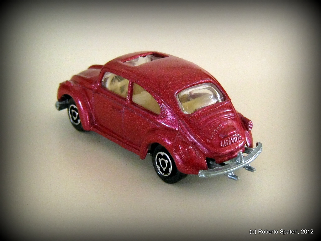 Majorette Volkswagen 1302 Beetle Coccinelle (n.203)